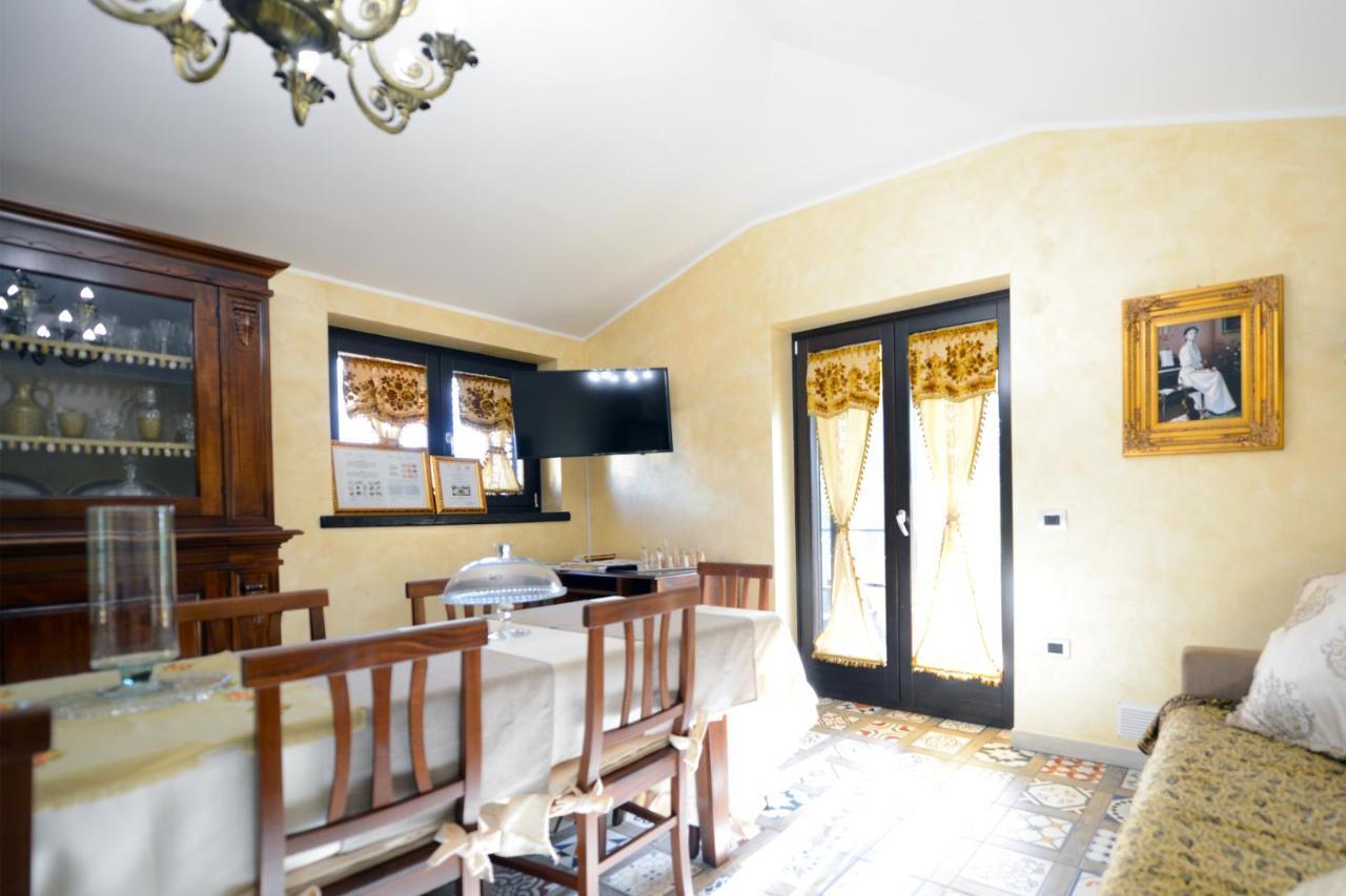 Domus Ansantica Villa Villamaina Екстериор снимка